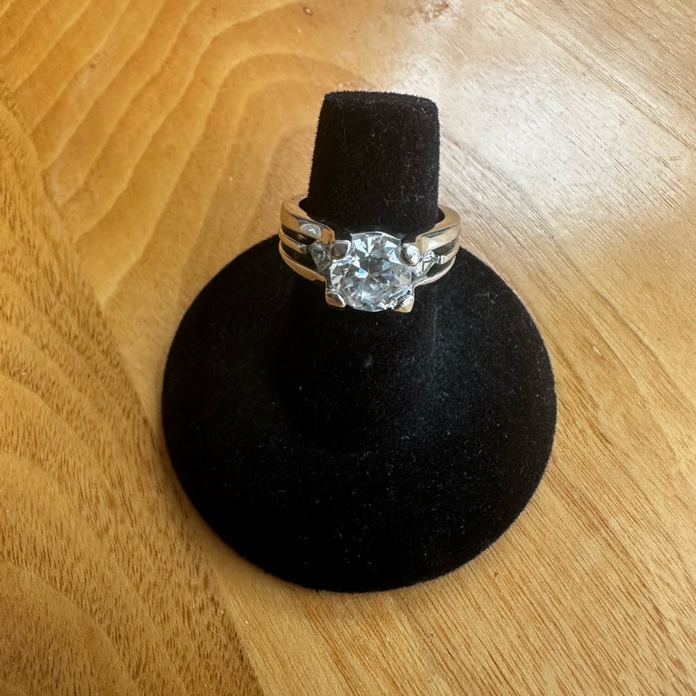 Ring